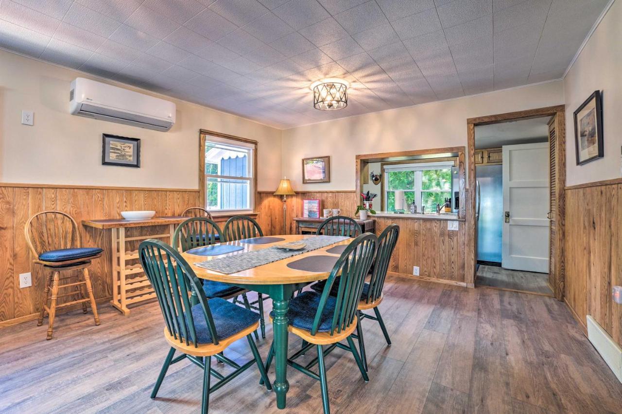 East Tawas Lakefront Getaway With Kayaks And Deck المظهر الخارجي الصورة